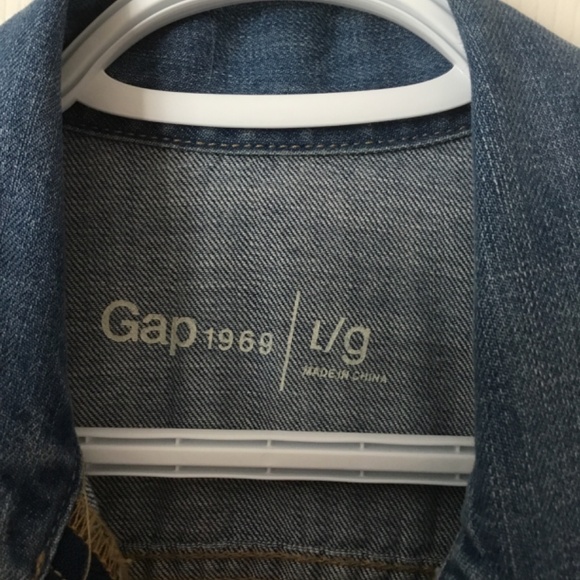 NWOT Gap 1969 Denim Jacket - Picture 3 of 5